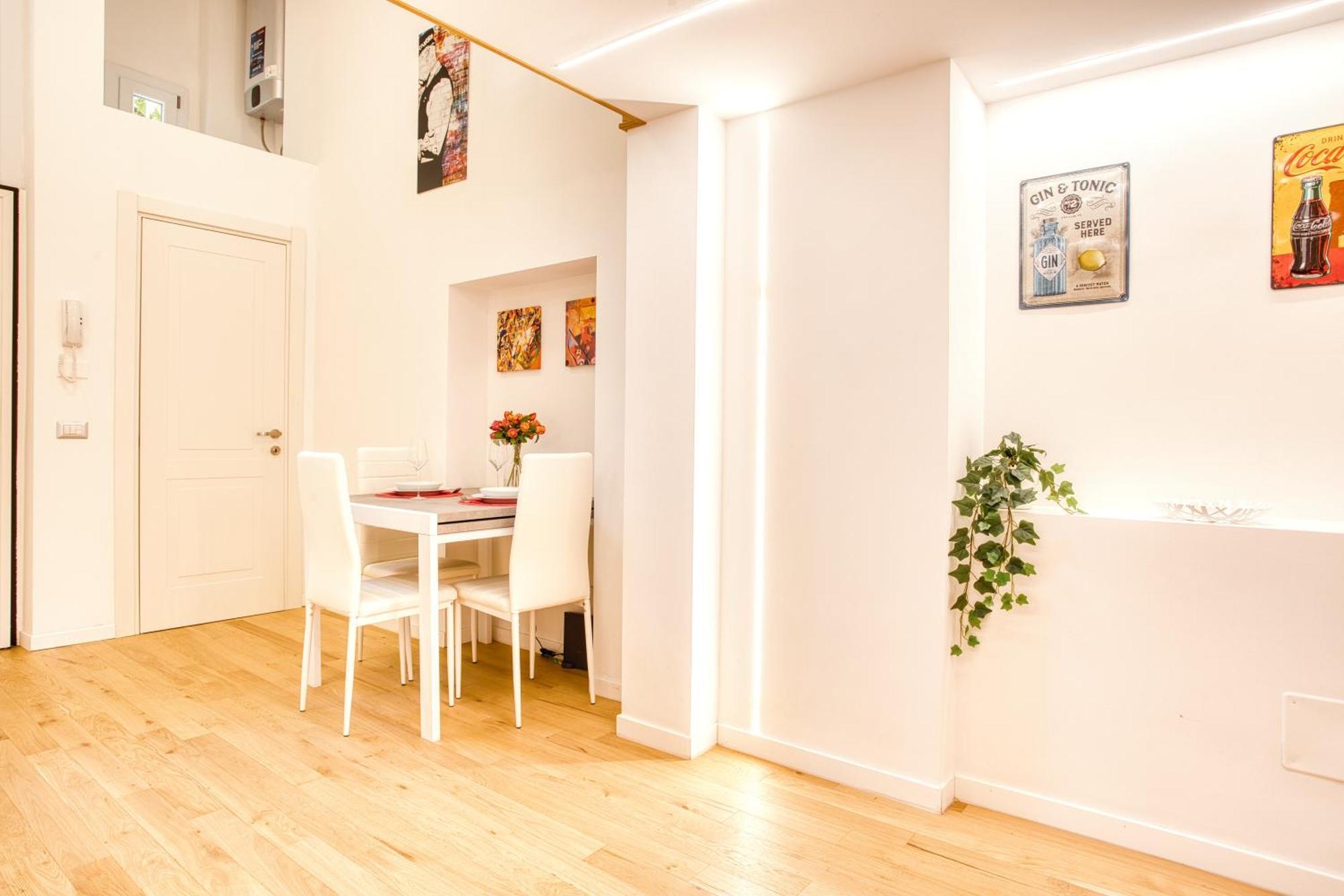 Walk To Navigli - Via Gola - 2 Bedrooms Apt Мілан Екстер'єр фото